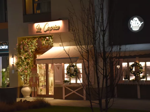 Le-Caprice-entrance Le Caprice ulaz