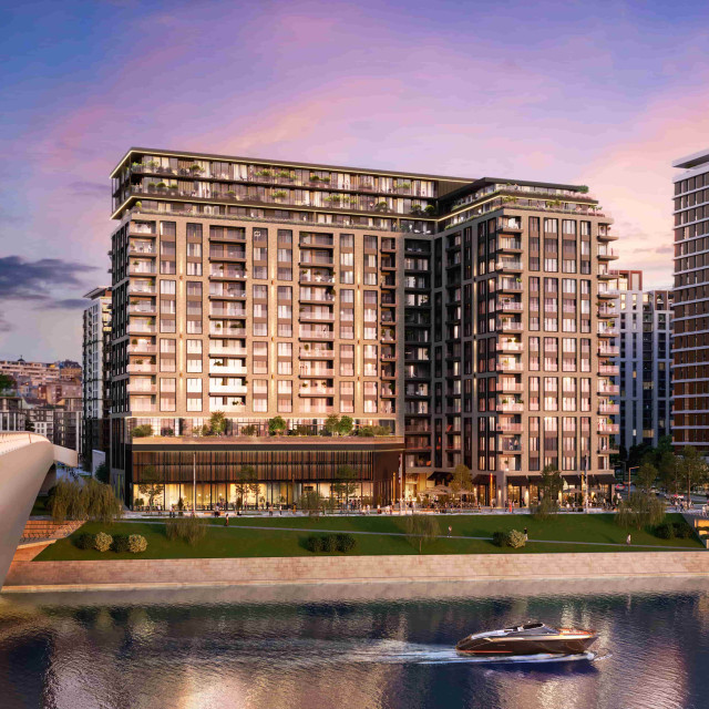 BW zalazak sunca sa reke