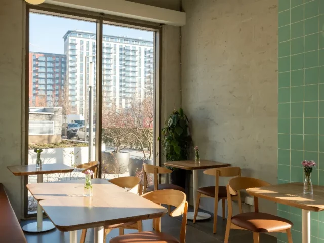 bw-brekky-mesto-za-dorucak Guest area Brekky place for breakfast in Belgrade Waterfront.