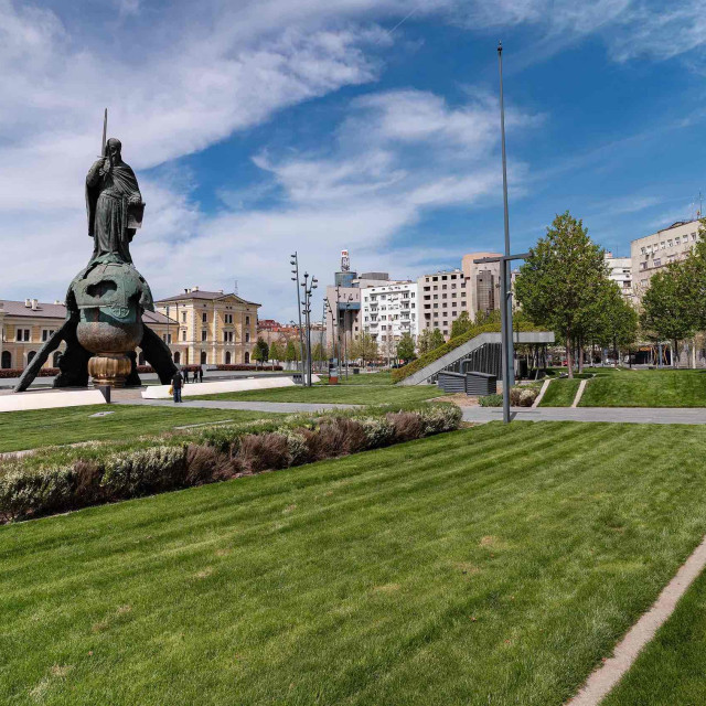 Construction progress of the restoration of Sava Square.