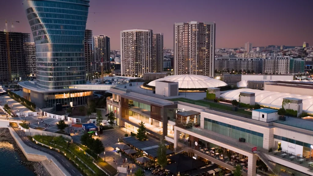 Superstar Rally stiže u Beograd: Spektakl na četiri točka ispred Galerije!