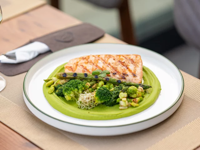 Meal at the Kod Nika restaurant in Belgrade Waterfront - salmon Nik.