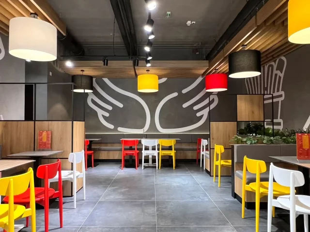 bw-saint-pizza-enterijer_