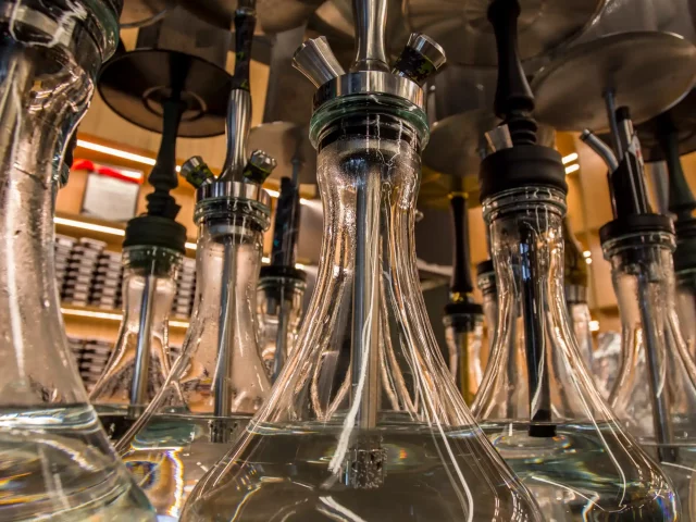 tyman-na-vodi-nargila_ Nargila u lokalu Tyman na Vodi u BW Eterni, u Beogradu na vodi.