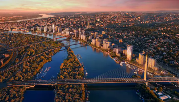 belgrade-waterfront-&-belgrade-waterfront-marina_ Belgrade Waterfront and Belgrade Waterfront Marina connected to New Belgrade by bridges.
