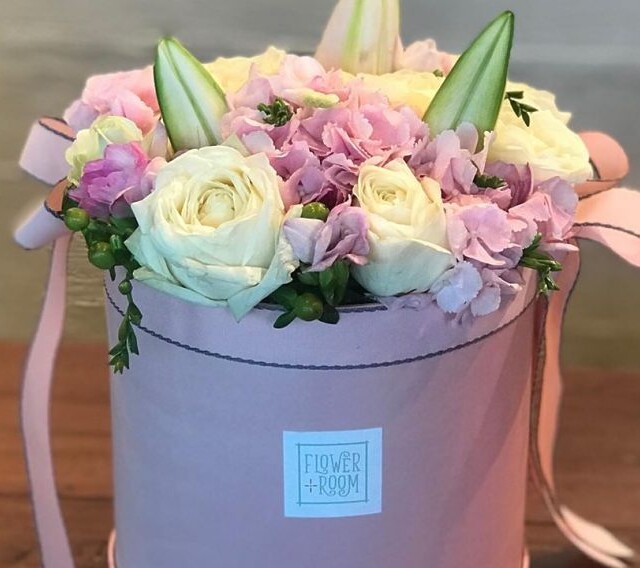 Flower-Room-4-852x568 Flower-Room-4-852x568