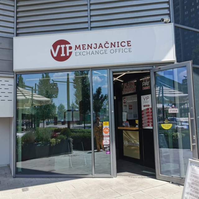 bw-vip-menjacnice-001 bw-vip-menjacnice-001